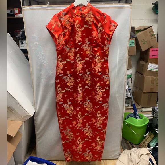 Asian “kay-poh” dress - Picture 4 of 4